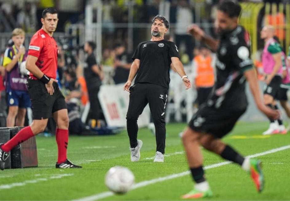 Konyaspor İstanbul’da Kayboldu: 4-2