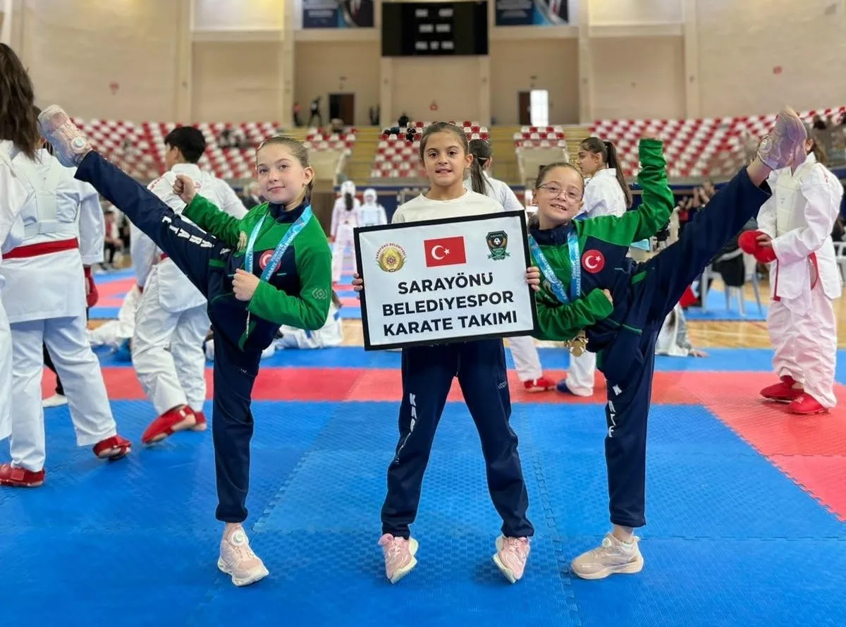 Sarayönü Belediyesporlu sporculardan büyük başarı