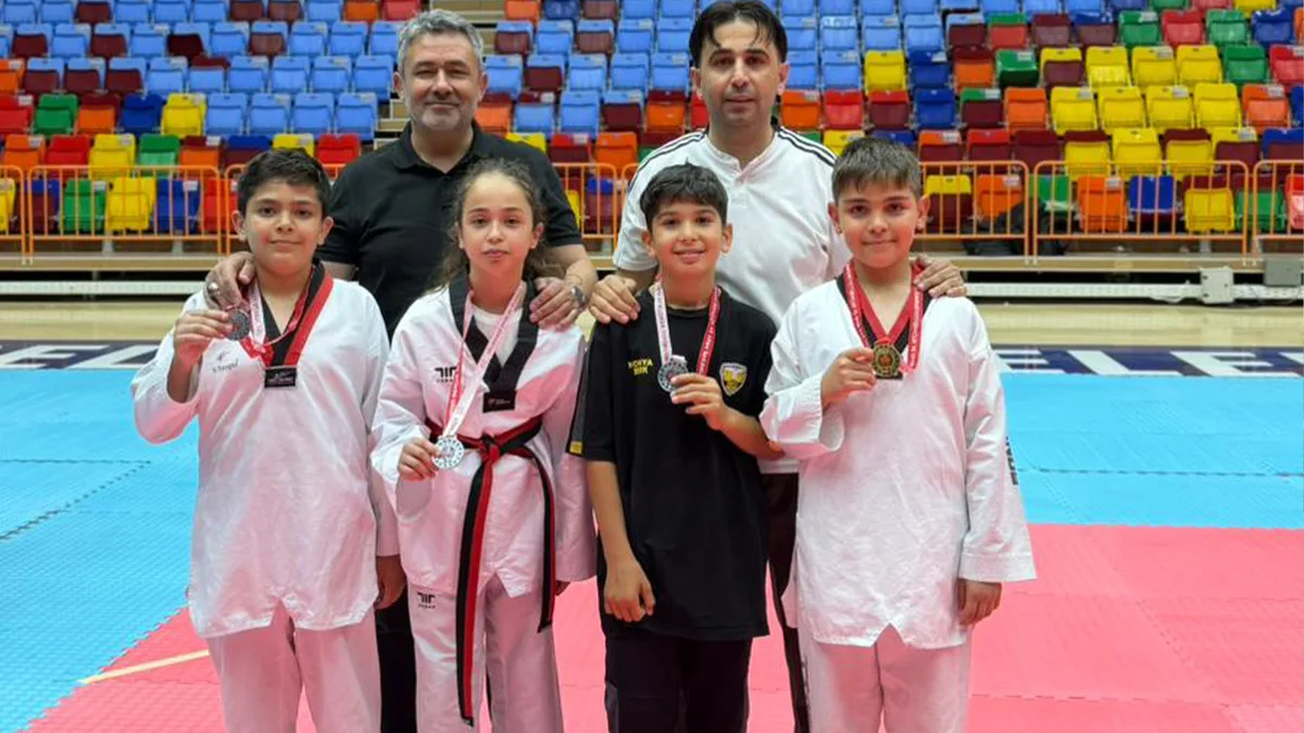 Minik Taekwondocularımızdan 10 Madalya!