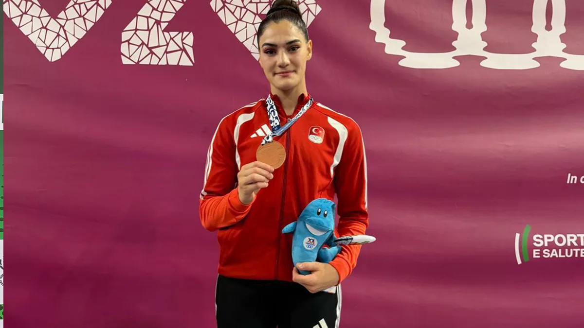 Sinem Oruç’tan bronz madalya!