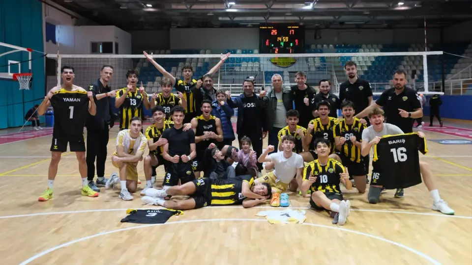 Konya Büyükşehir Belediyepor liderlik koltuğuna oturdu