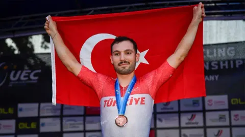 Konya Büyükşehir'in sporcusu dünya zirvesinde